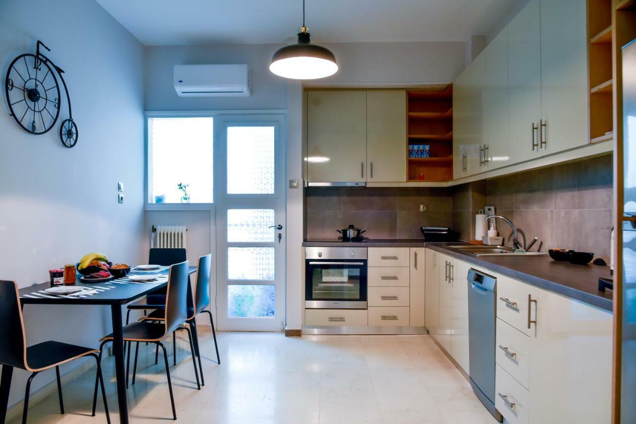 Darsiss 1 - Museum Apartment Athens Exterior photo